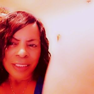 Meet your Posher, Teri