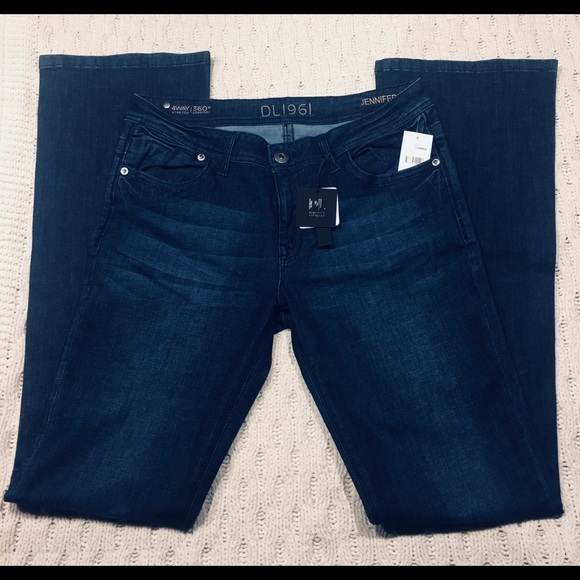 DL1961 Jennifer Bootcut Jeans - Picture 3 of 5
