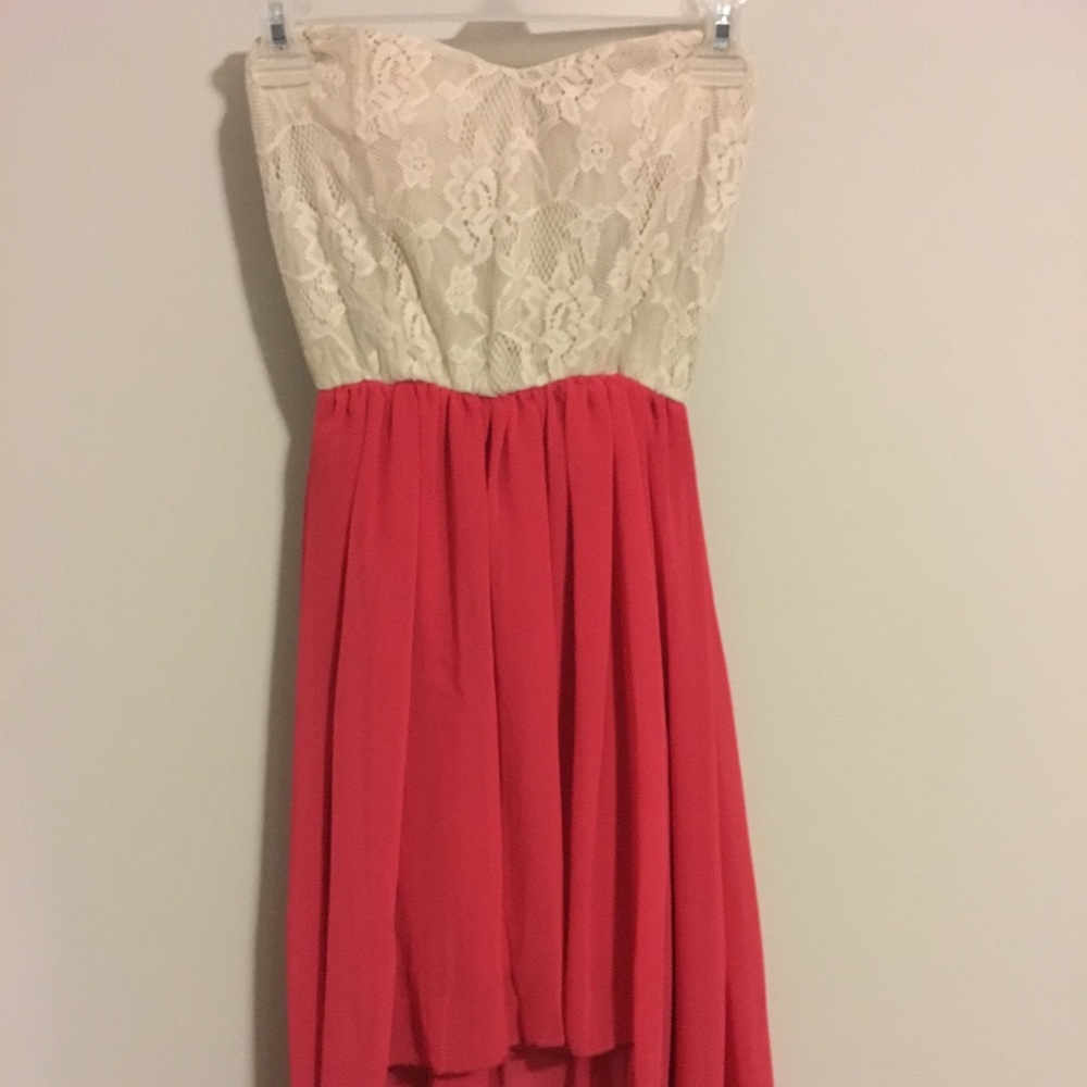 Super cute high-low strapless boutique dress