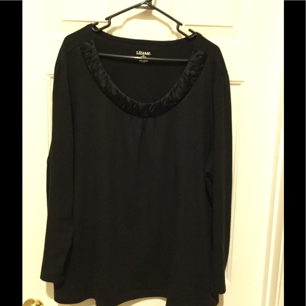 Long sleeve black top