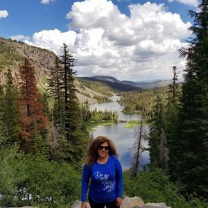 Meet your Posher, Lorena