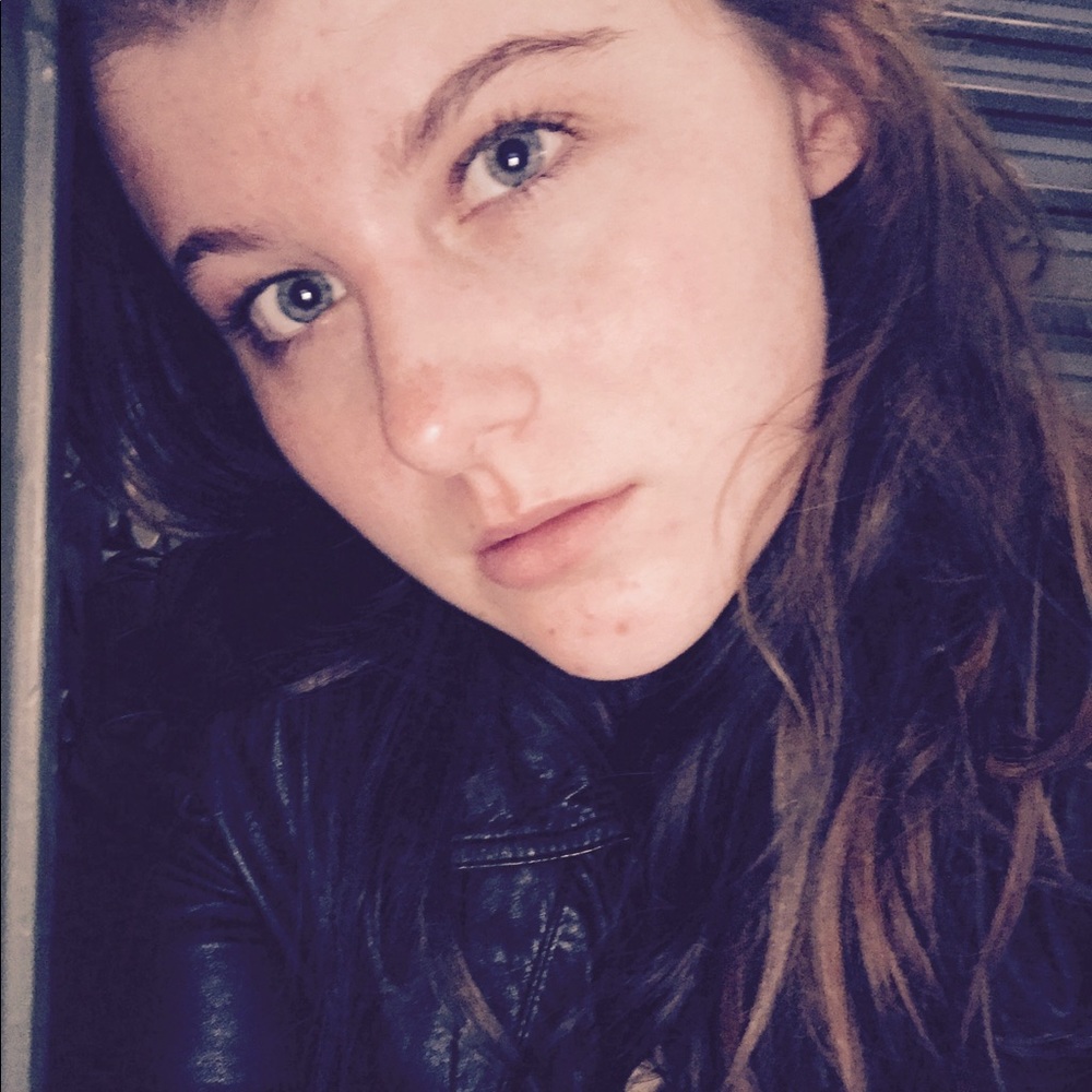 Meet your Posher, Jonalyn