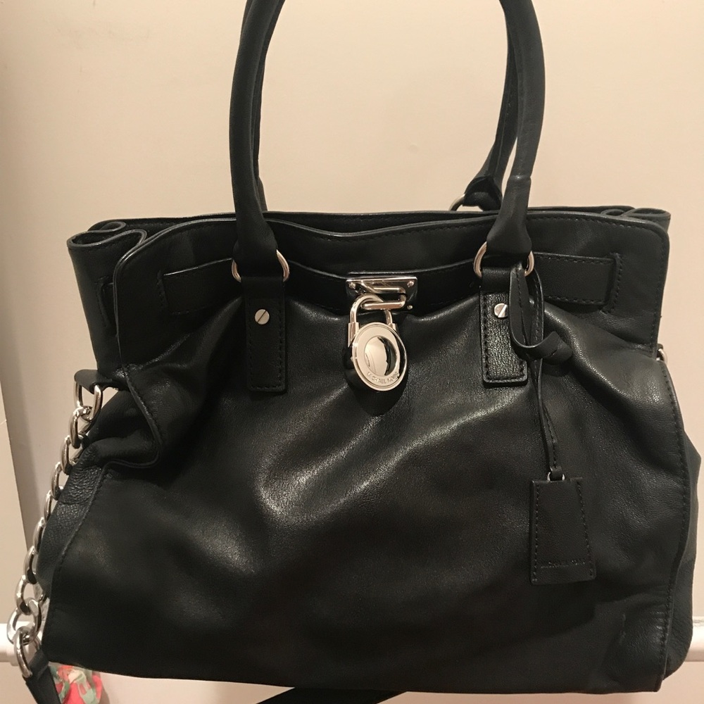 Michael kors leather bag