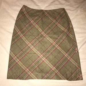 Ann Taylor LOFT Plaid skirt