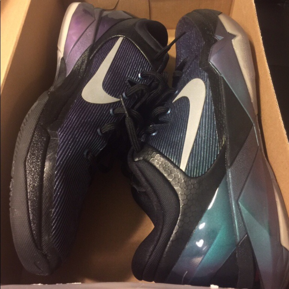 Kobe invisibility cloaks