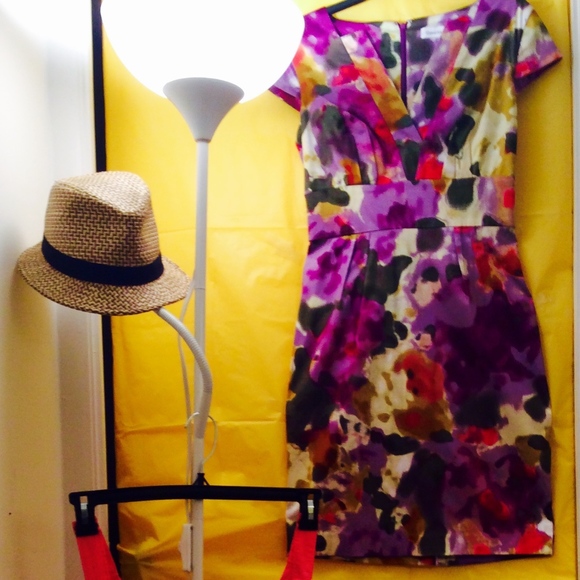 "Van Gogh" Print Pencil Dress - Picture 7 of 7