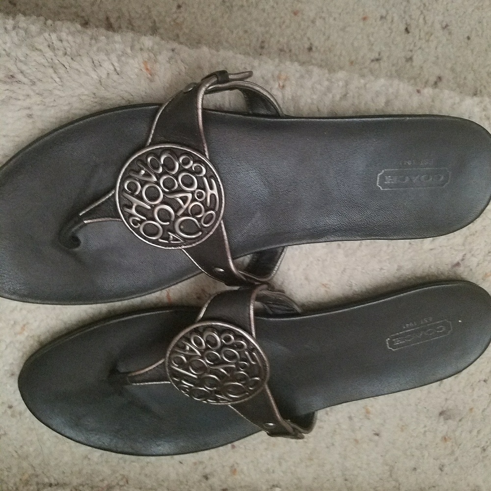 Coach flip flops sandals