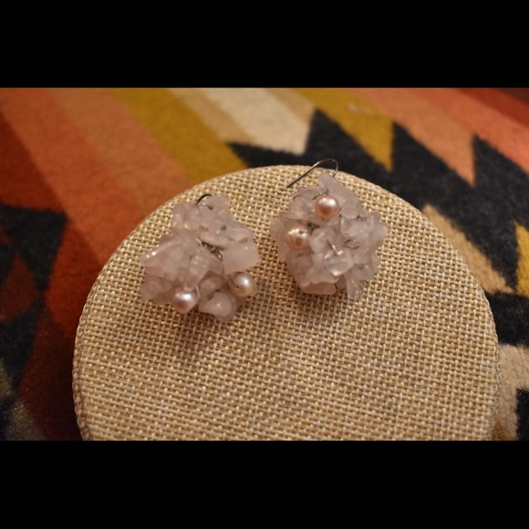 Pink Quartz and Baroque Pearl Cluster Earrings - Picture 4 of 4