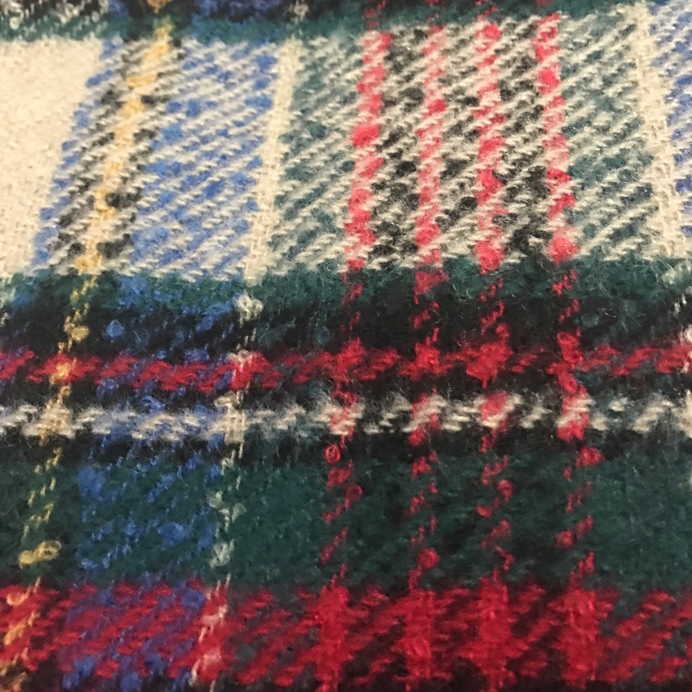 •Holiday Tartan Plaid Infinity Scar - Picture 4 of 8