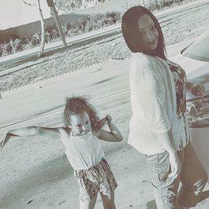 Meet your Posher, Kara