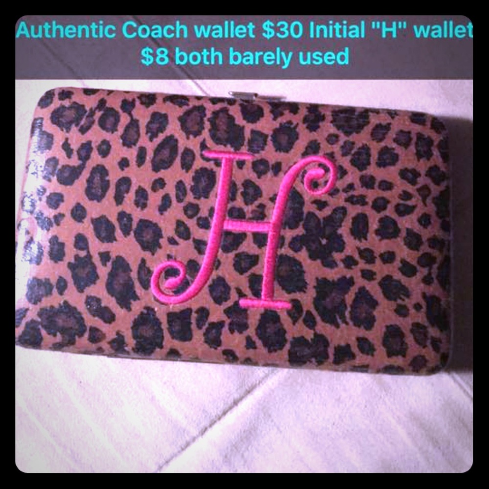 Cheetah "H" Wallet $8 Barely Used