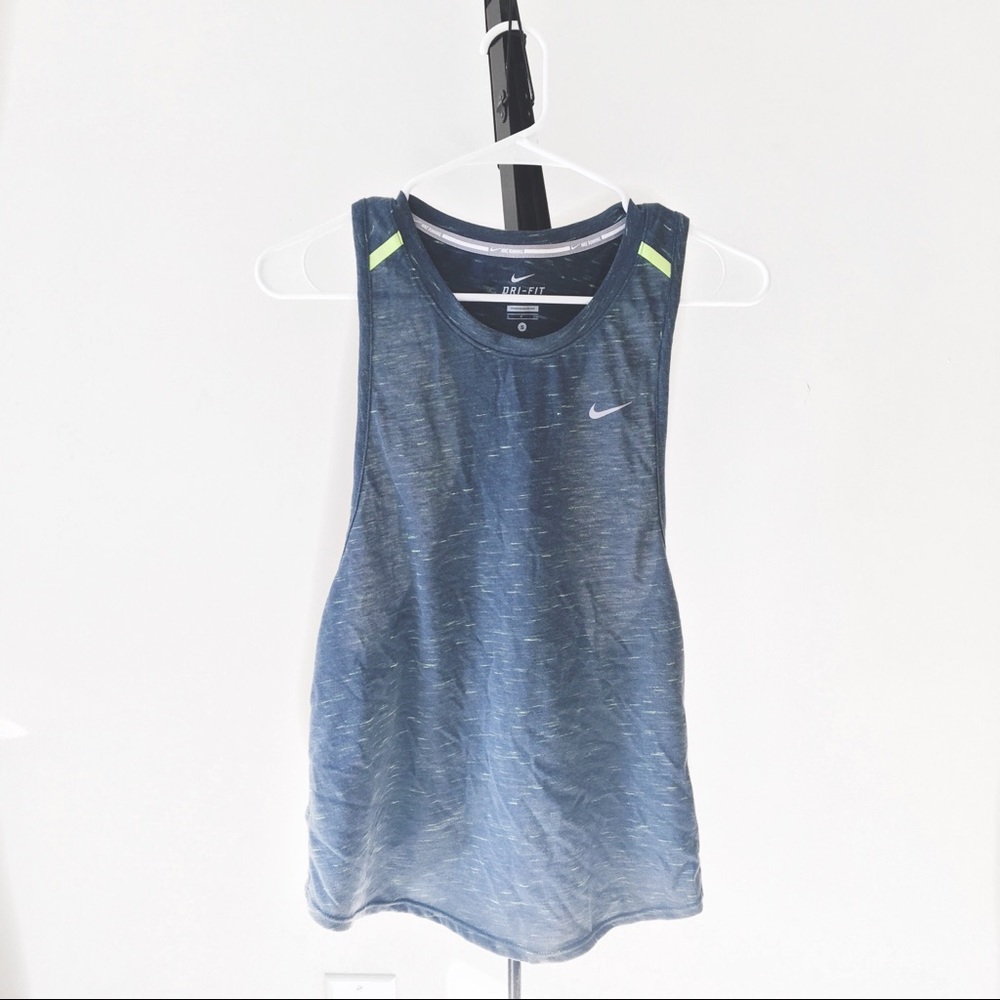 Nike Everyday Workout Tank