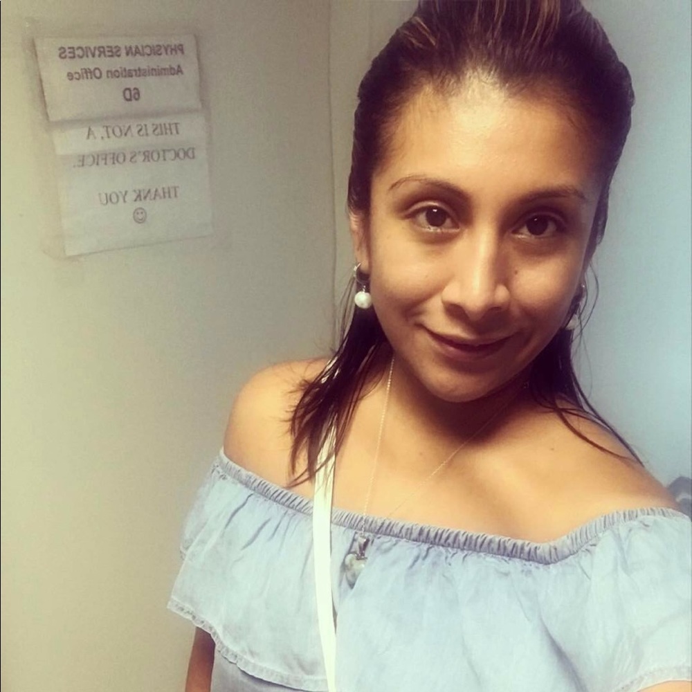 Meet your Posher, Jacqueline