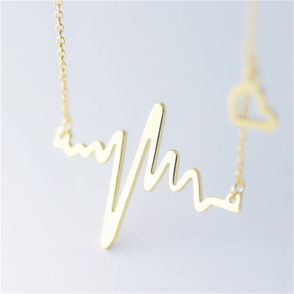 Gold Heartbeat delicate dainty pendant Necklace - Picture 5 of 5