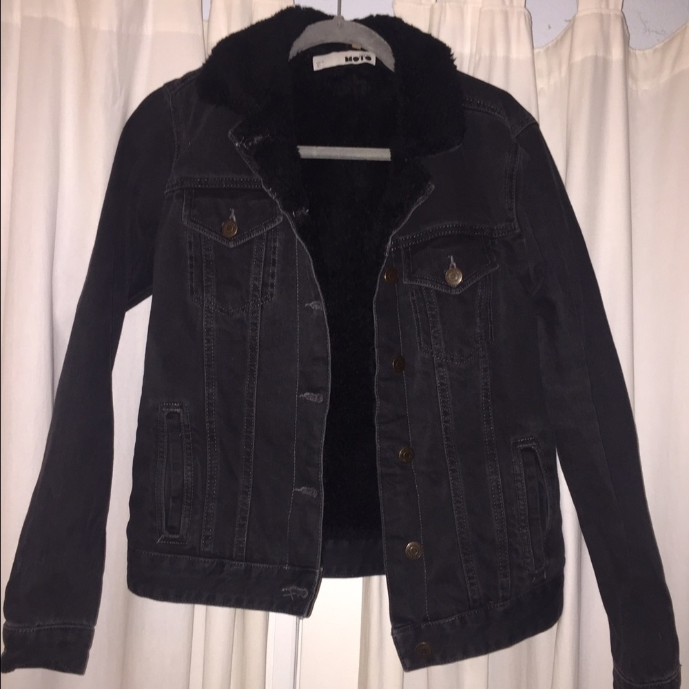 BLACK JEAN JACKET!!