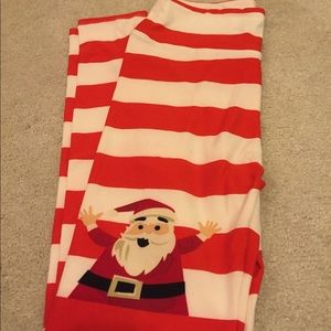 NWOT OS LuLaRoe Santa Stripe Leggings.