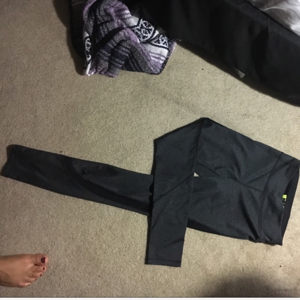 RESERVED- trade w @beauxpeap