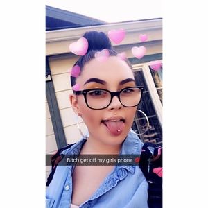 Meet your Posher, Sara