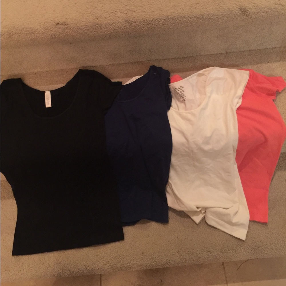 Nikibiki short sleeve stretchy shirt  x4