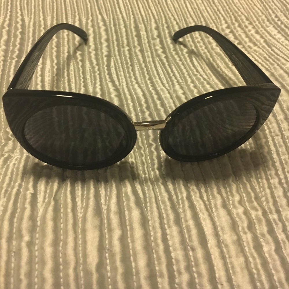 Quay Sunglasses