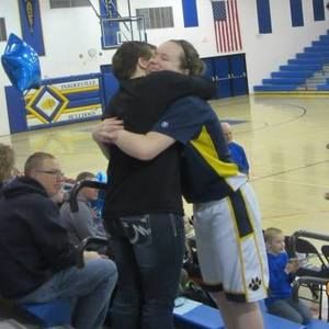 Meet your Posher, Hope