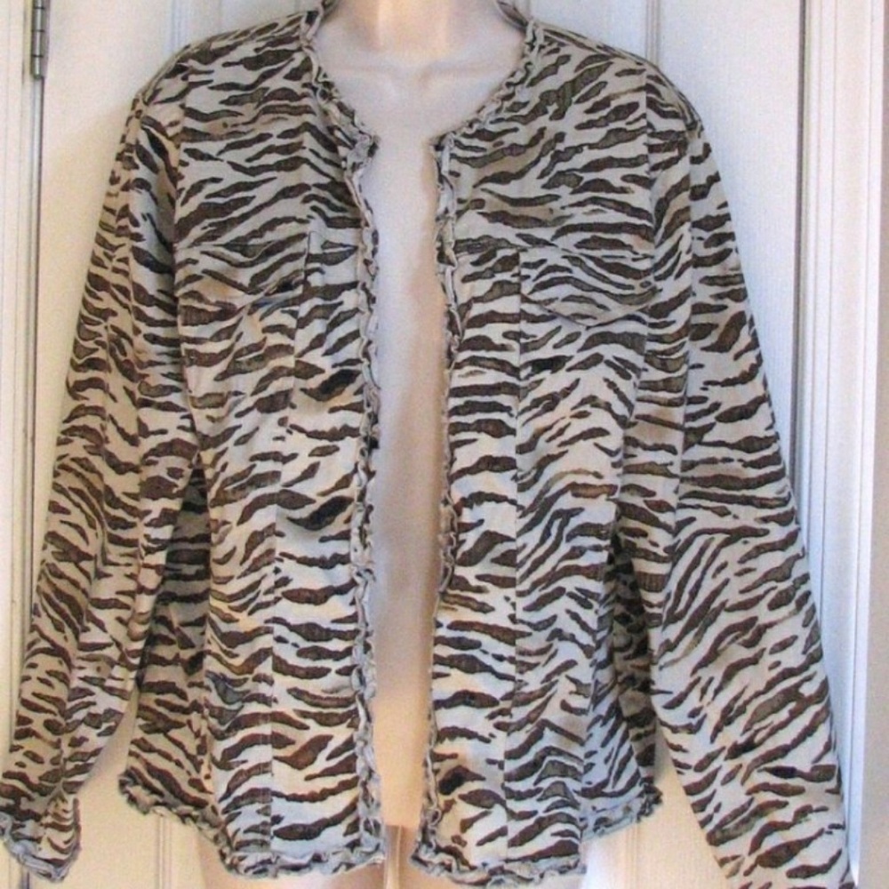 CHICO'S Tan Animal Print Jacket Unlined Open Front