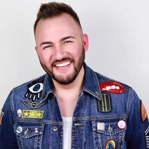 Meet your Posher, Hugo