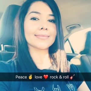 Meet your Posher, Candy