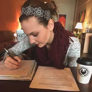 Meet your Posher, Amy