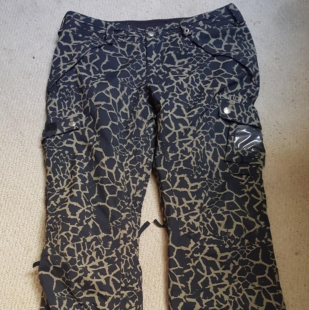Women's snowboarding pants