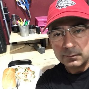 Meet your Posher, Halil