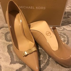 MK nude heels