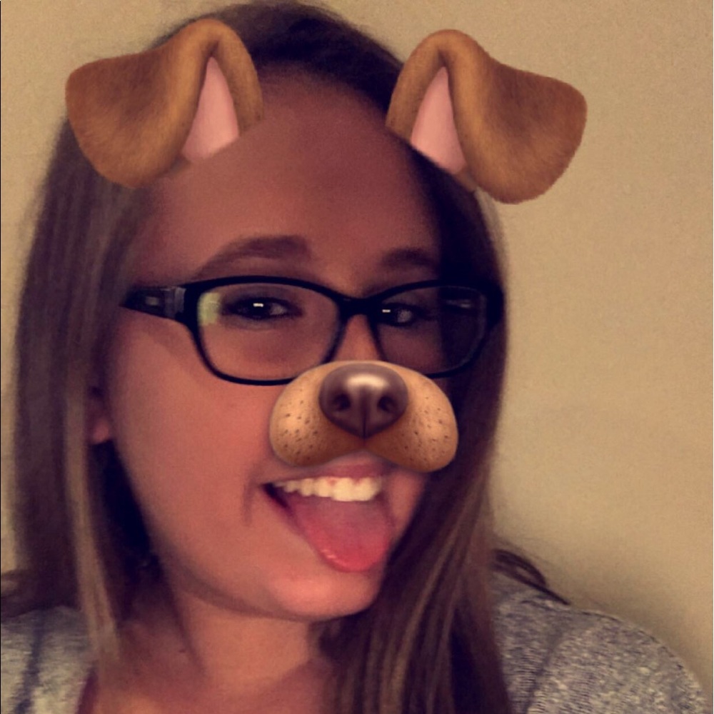 Meet your Posher, Emma