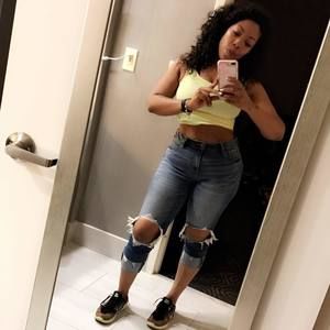 Meet your Posher, Keithia