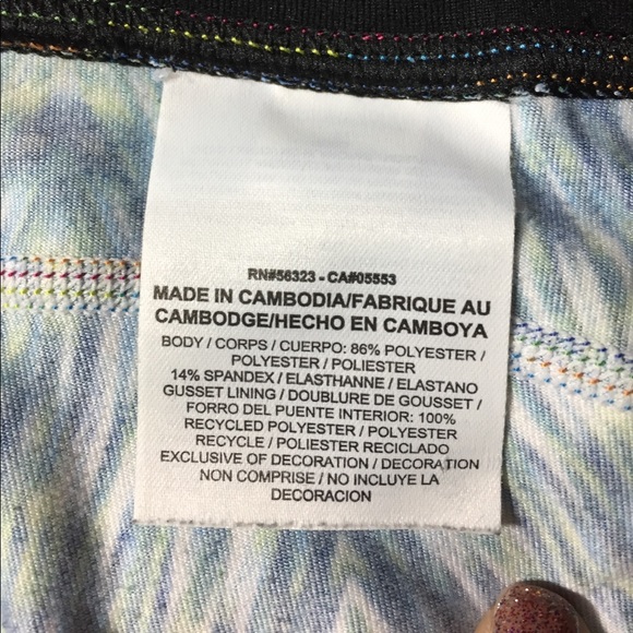 Nike women's running leggings. Size M. - Picture 7 of 8