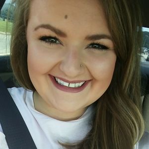 Meet your Posher, Kailey