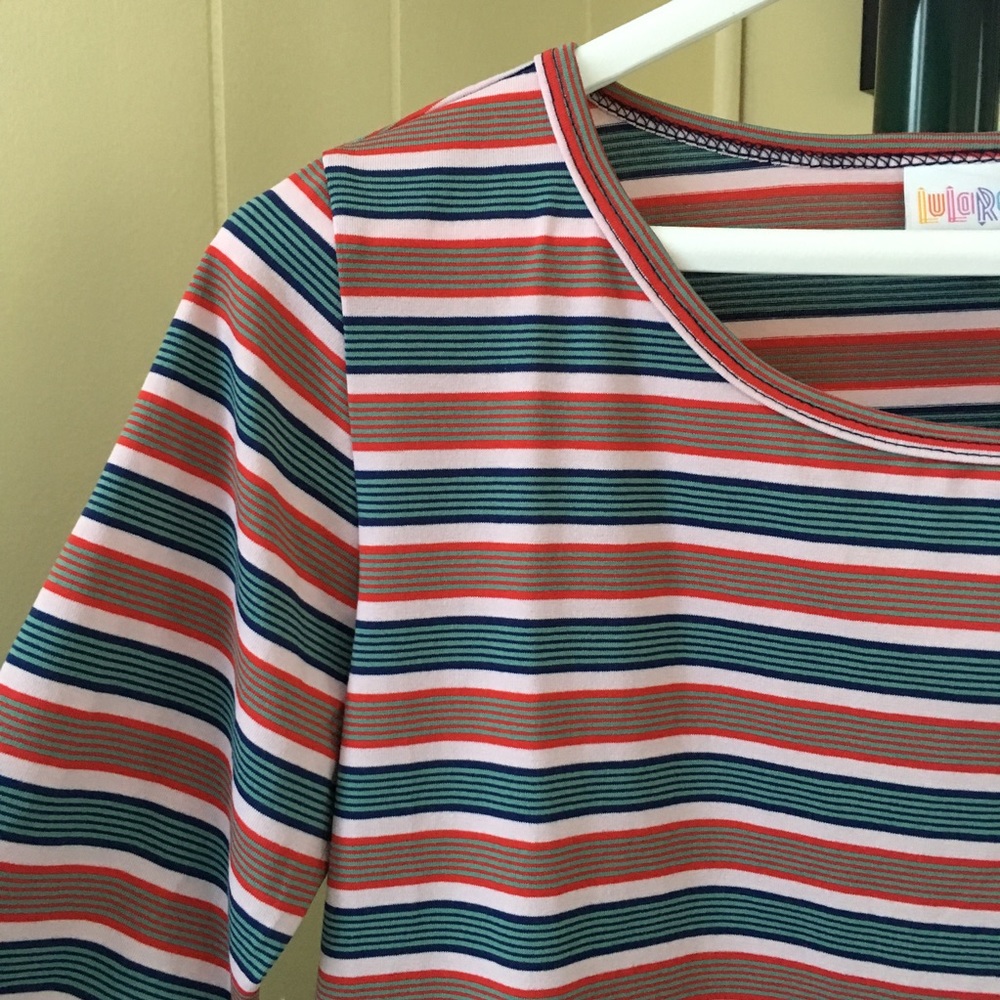 🎀In🎀Lularoe Gigi Stripes M NWT🎉 - Picture 2 of 4