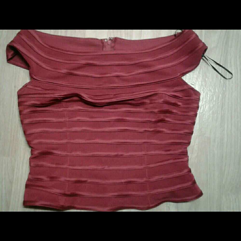 Js Collections Shoulder Top - image 1