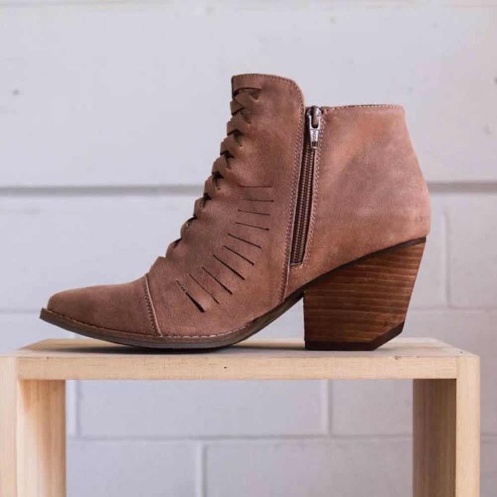 Saddle Western Woven Top Boho Ankle Boots - Picture 5 of 8
