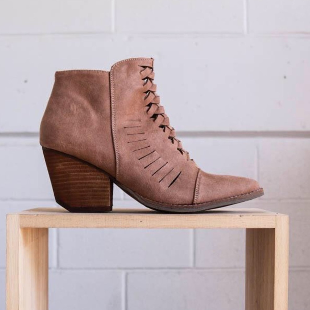 Saddle Western Woven Top Boho Ankle Boots - Picture 8 of 8