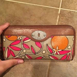 Fossil Key Per Zip Clutch Wallet