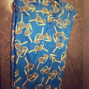 NWT LuLaRoe TC Sunglass Leggings 💙