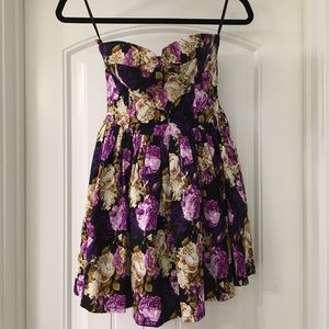 Floral print strapless short dress