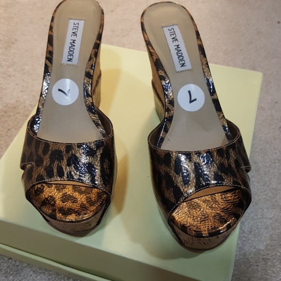 Women's  wedge - Picture 2 of 4