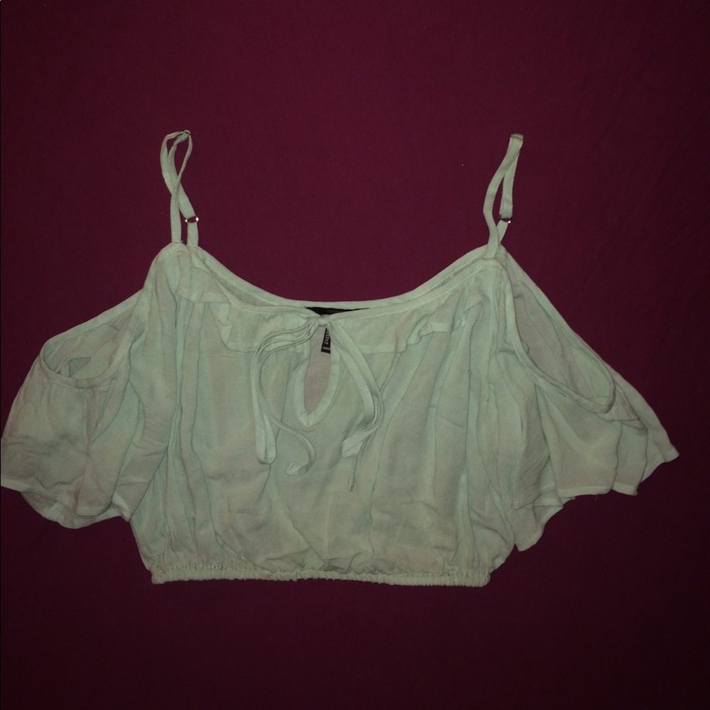Cold shoulder, peasant , crop top