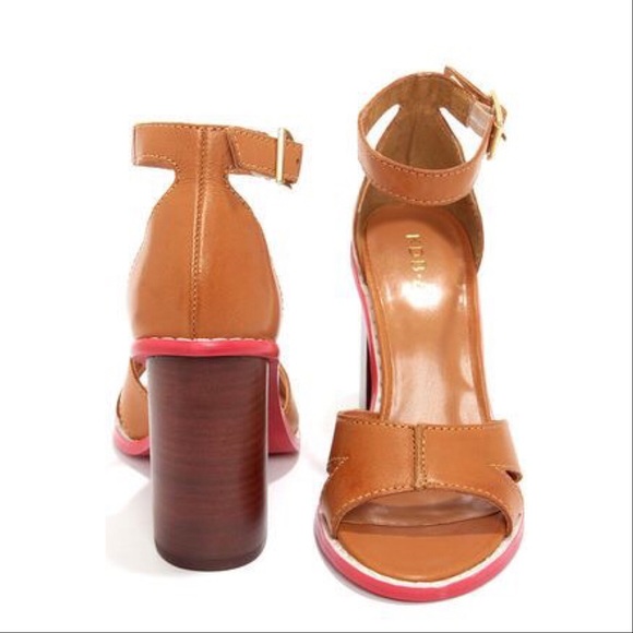 Leather Grain Block Heel Ankle Strap Sandal - Picture 4 of 7