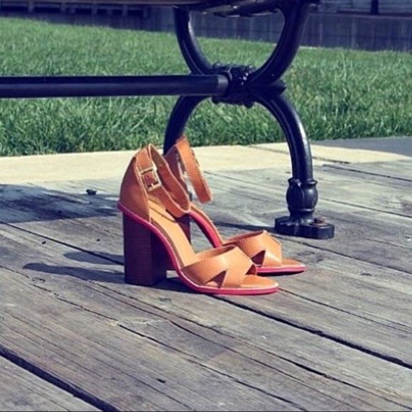 Leather Grain Block Heel Ankle Strap Sandal - Picture 2 of 7