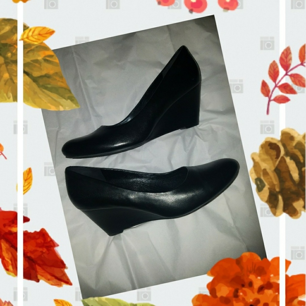 ECCO Leather Wedge