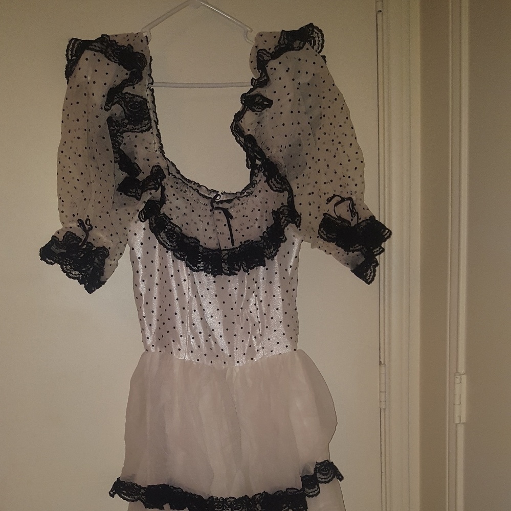 Vintage southern bell dress with matching hat