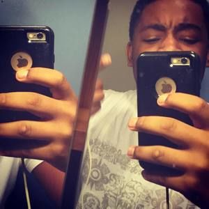 Meet your Posher, Rj